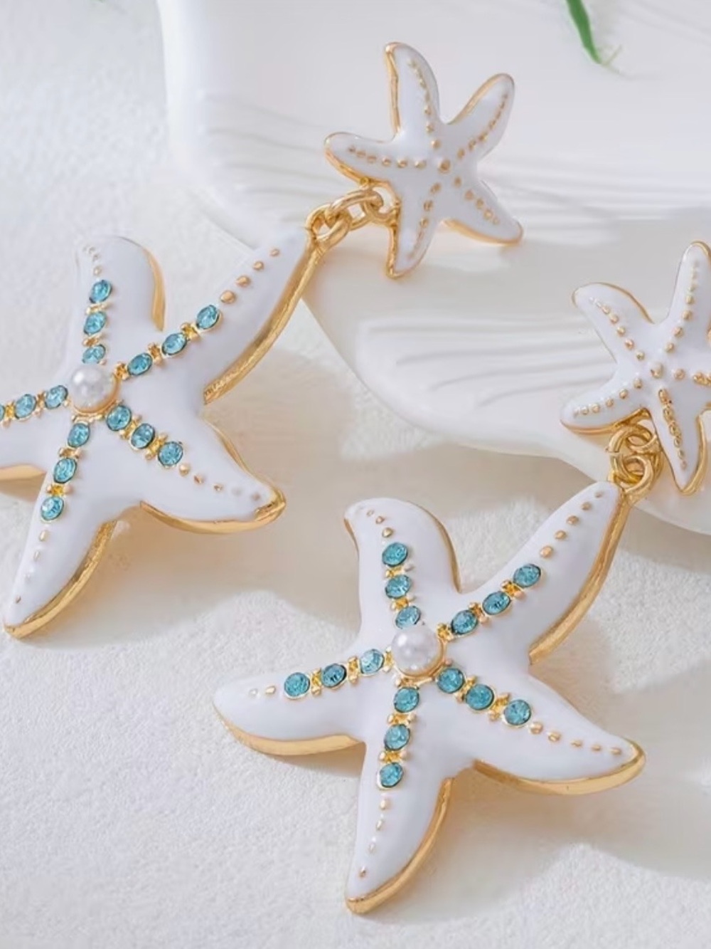 NWT White & Gold Starfish Drop Earrings with Aqua Crystals, Summer Jewelry - Picture 3 of 5